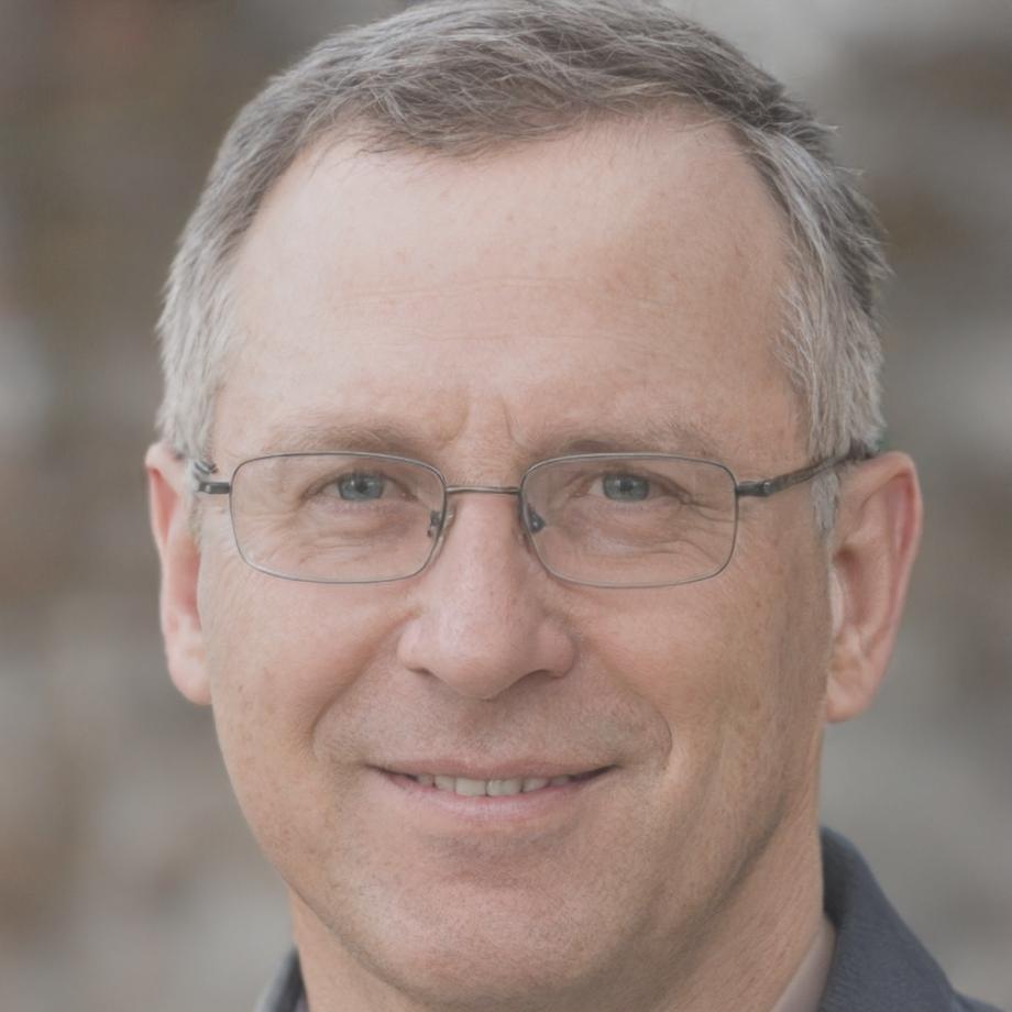 Kieran Bjornsson, Senior Economic Analyst